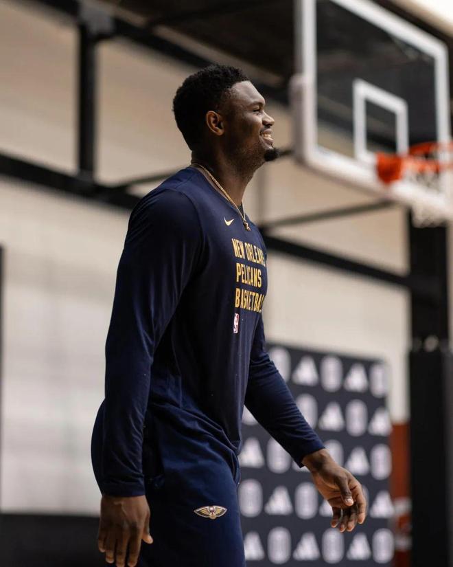 开云体育APP下载-快船险胜雄鹿B队，锡安完成帽子戏法