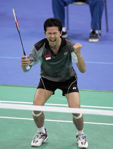 日本羽毛球队险胜印度羽毛球队，陶菲克惊艳世界