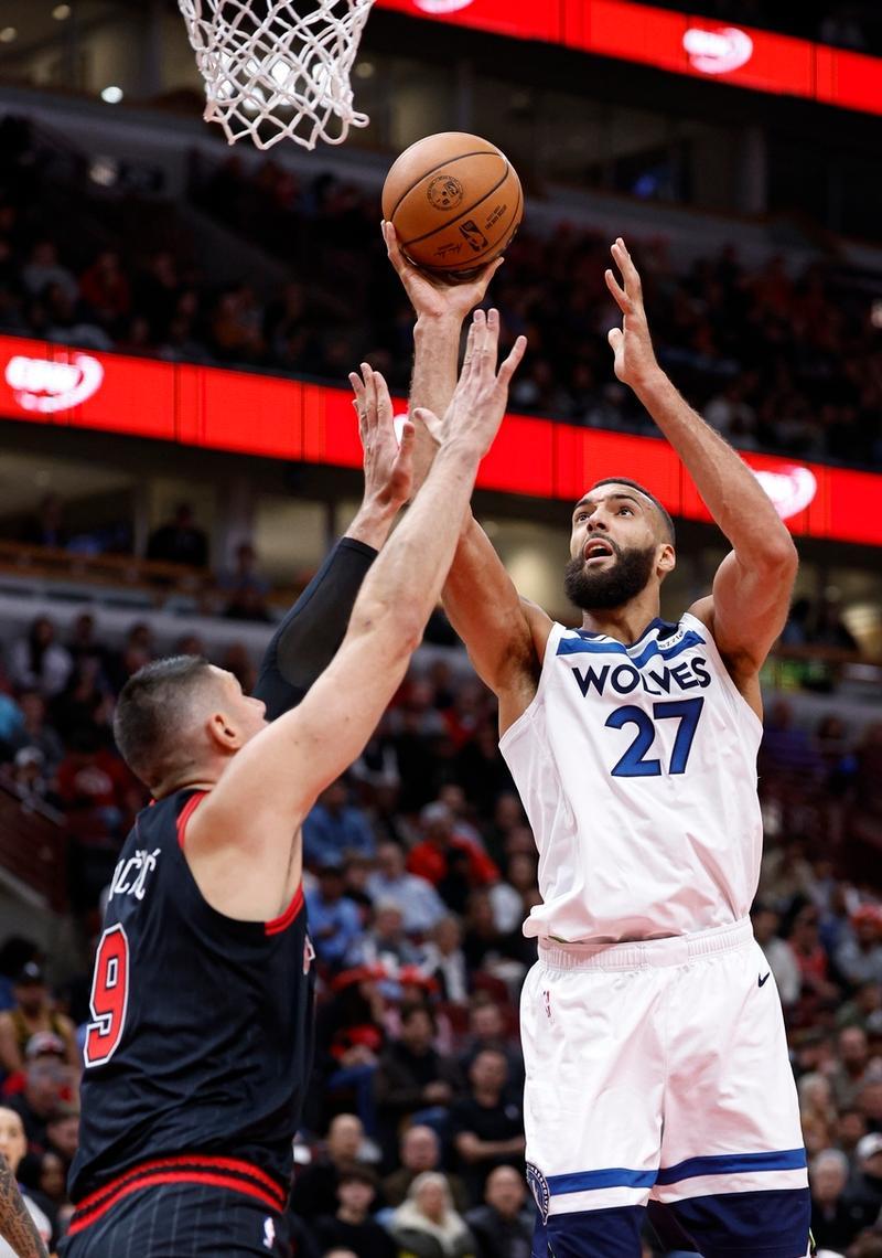 希腊男篮绝地反击阿根廷男篮，戈贝尔绝境逆转