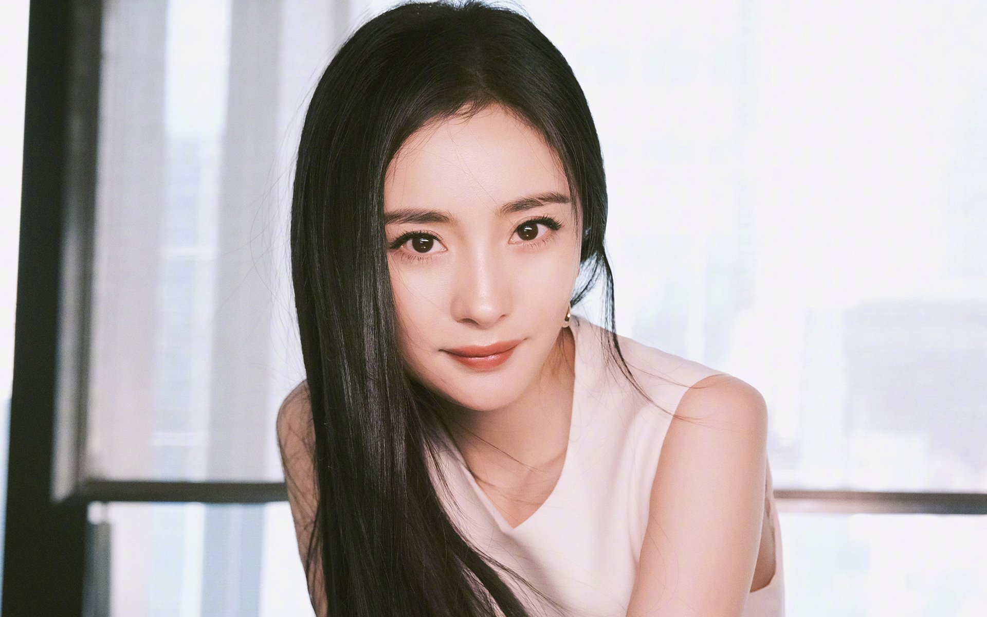 开云体育在线-跨越半个地球的三分雨，浙江男篮峡谷战术险胜马刺，利拉德末节19分神迹难救主